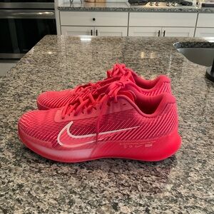 Nike Court Air Zoom Vapor 11 - Aster Pink - Women’s size 10